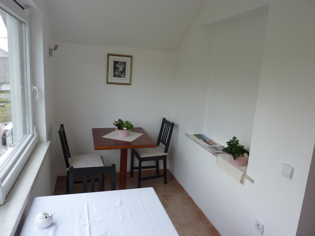 Rooms&Apartment Mira G. Postojna Exterior foto